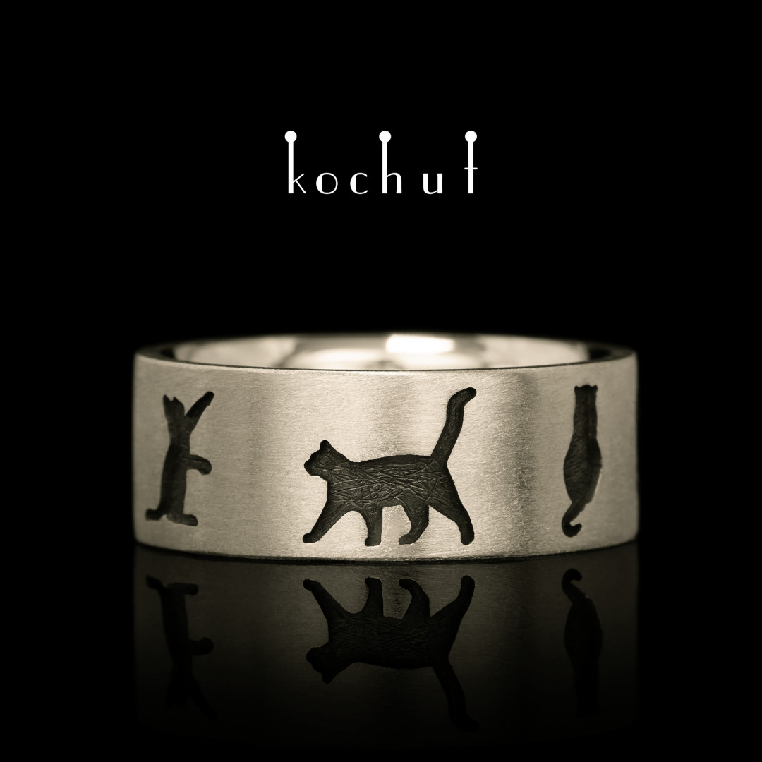 Ring «March cats». White gold, black rhodium
