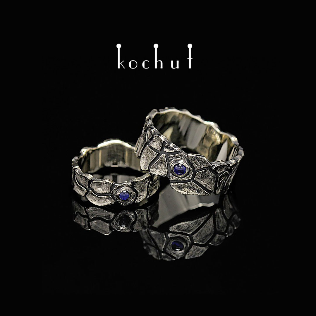 Rings "Scaly". White gold with sapphires