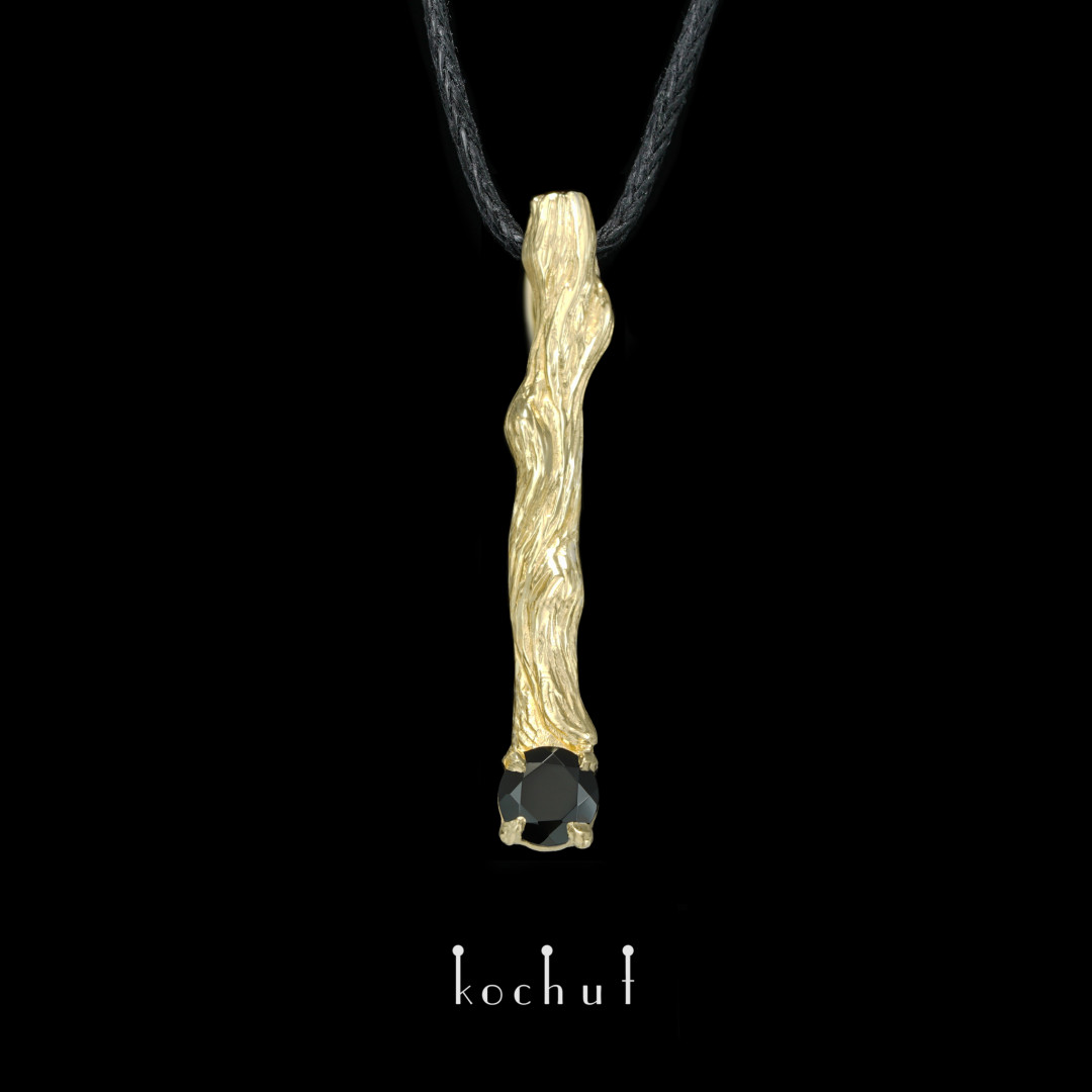 Pendant «Little twig». Yellow gold, black spinel