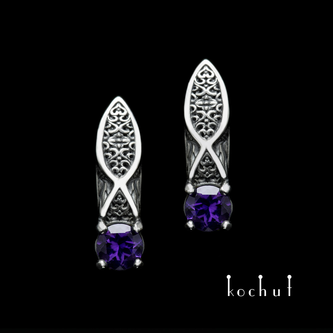 Earrings «Versailles». Yellow gold, silver, amethysts, oxidized