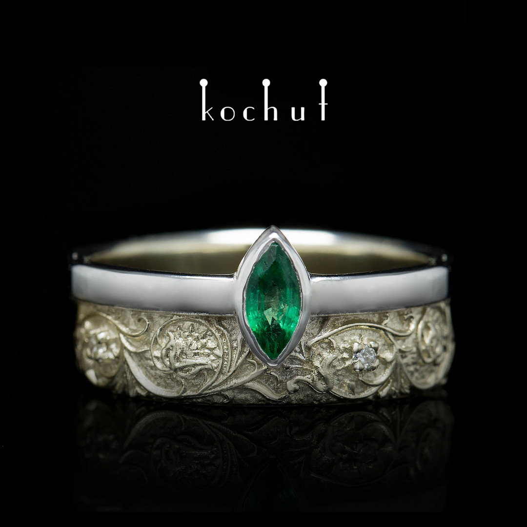 Wedding ring «Harmony of nature». White gold, emerald, diamonds
