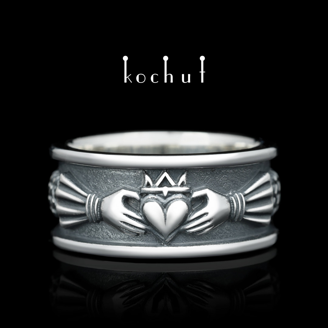 Men's ring "Claddagh". Silver, oxidized