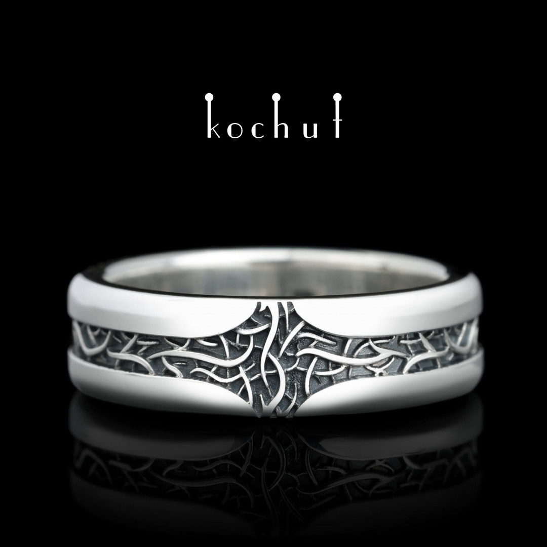 Glossy wedding ring «Noble roots». Silver, oxidized