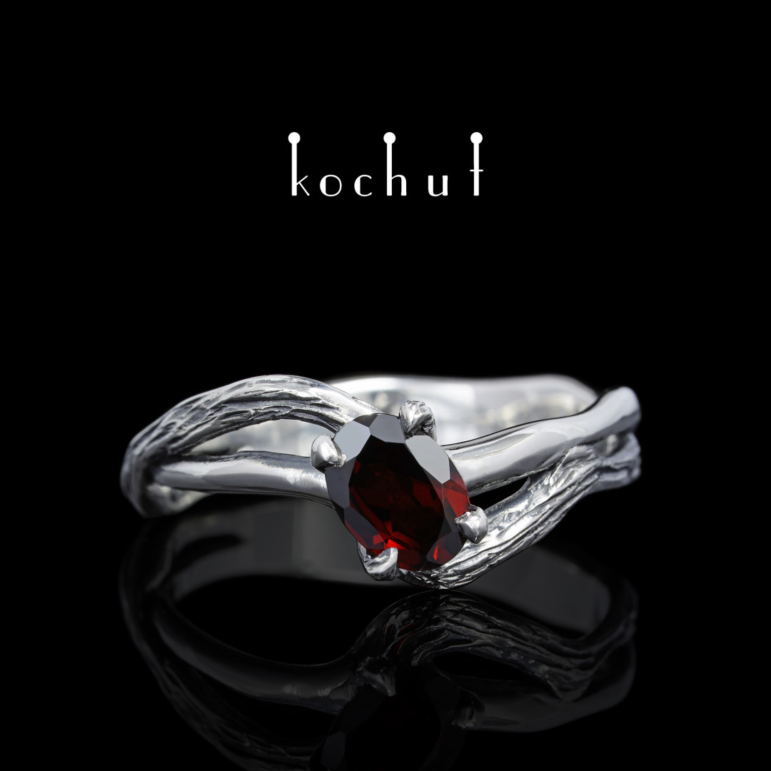 Engagement ring «Lignum». Silver, garnet, oxidized