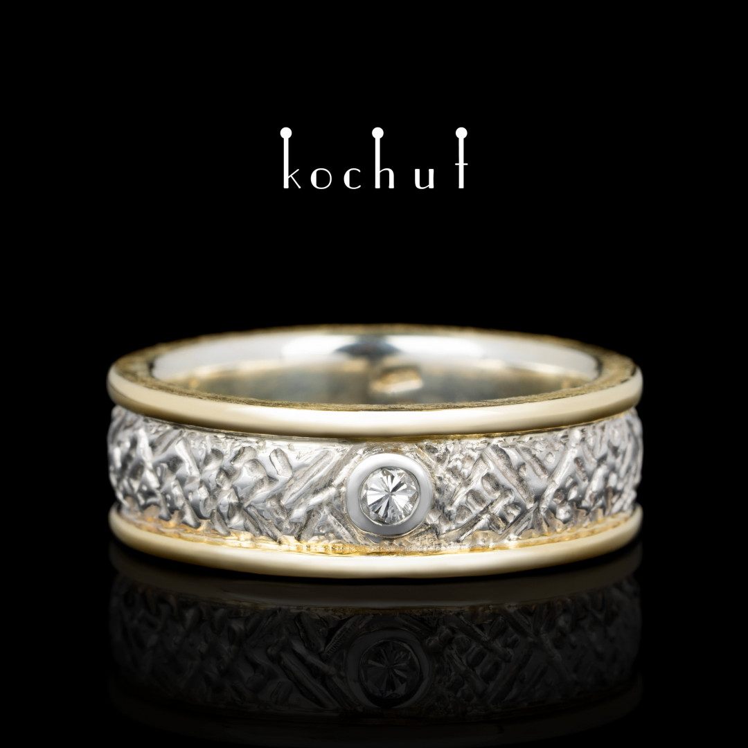 Wedding ring «Citadel» with two rims. Silver, yellow gold, diamonds