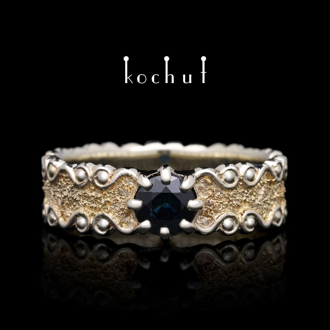 Ring «Marquis». White and yellow gold, sapphire