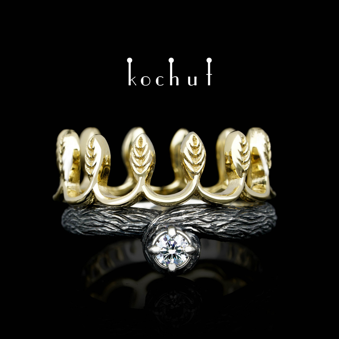 Ring «Her Majesty». Yellow gold, silver, diamond, oxidized