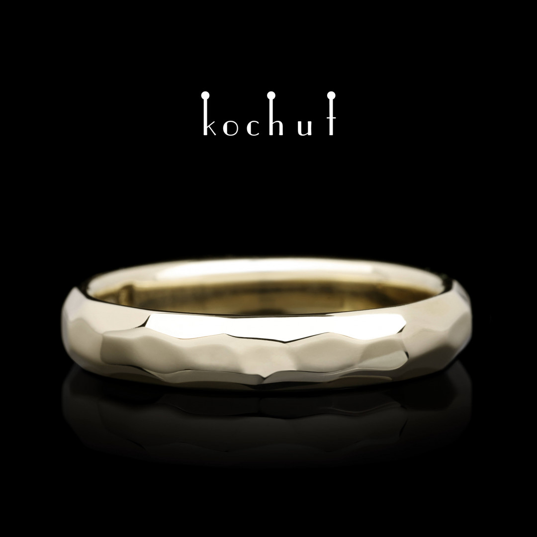 Wedding ring «Absolute». White gold