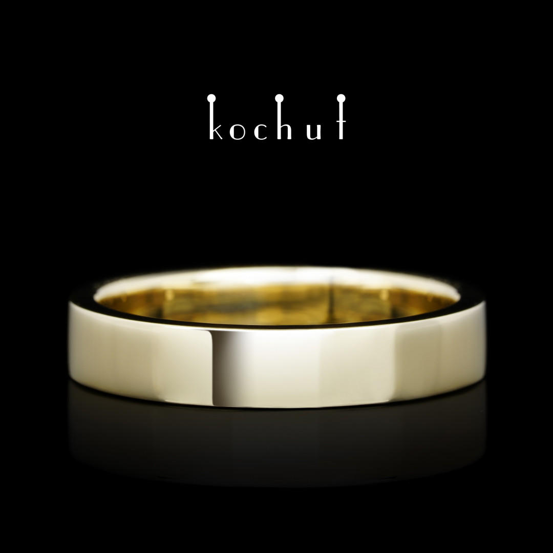 Ring Minimalism  Yellow gold