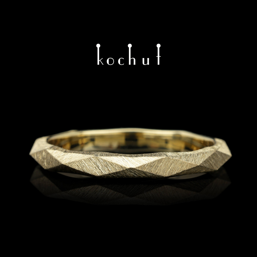 Wedding ring «King and Queen». Yellow gold