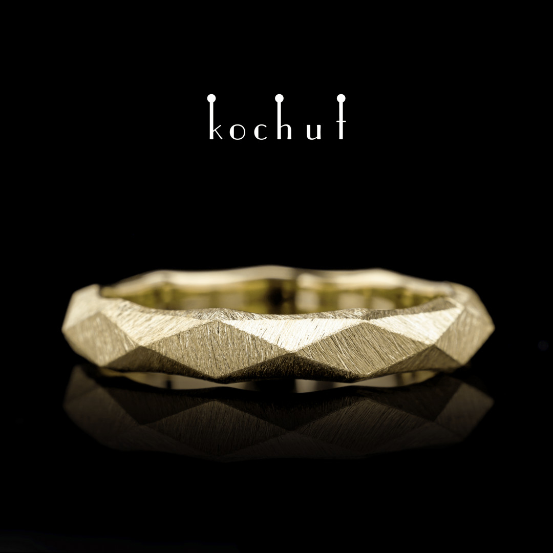 Wedding ring «King and Queen». Yellow gold