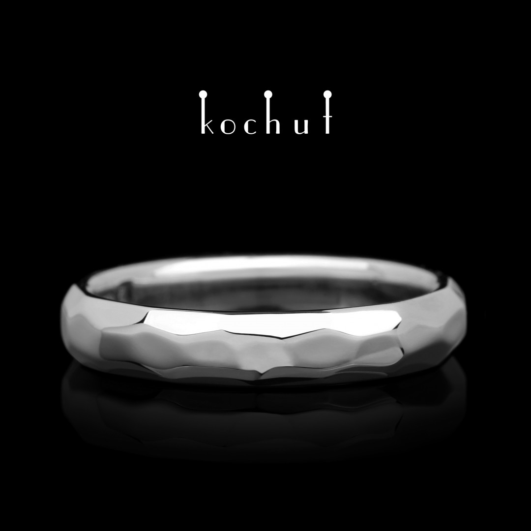 Wedding ring «Absolute». Platinum