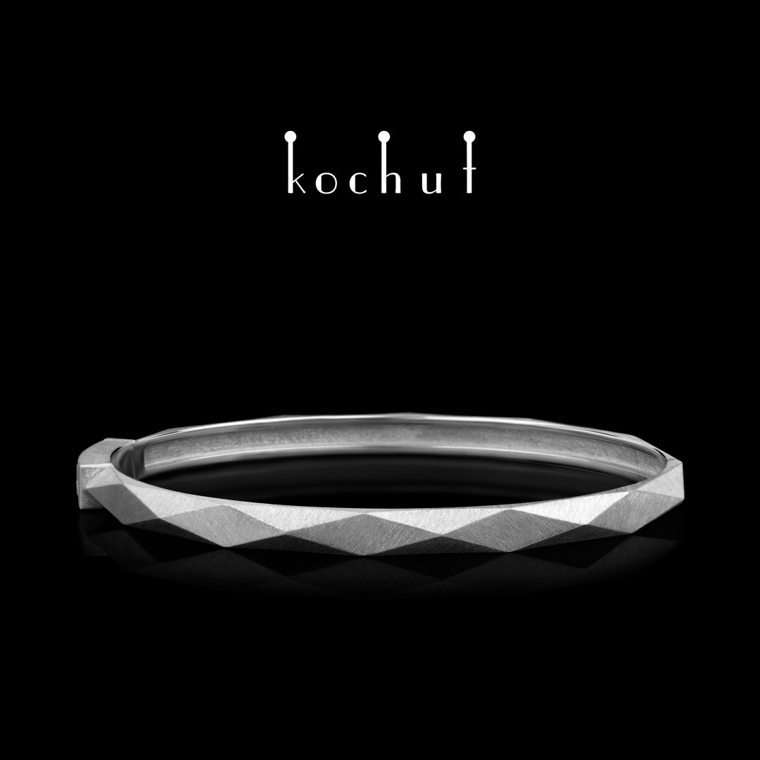 Bracelet «My Queen». White gold, white rhodium