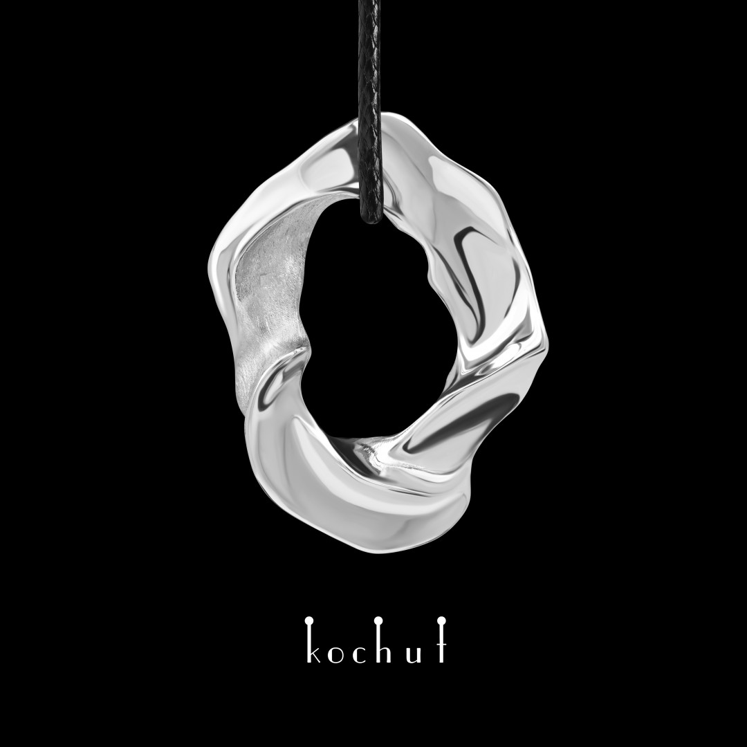 Pendant «Philia». Silver, white rhodium
