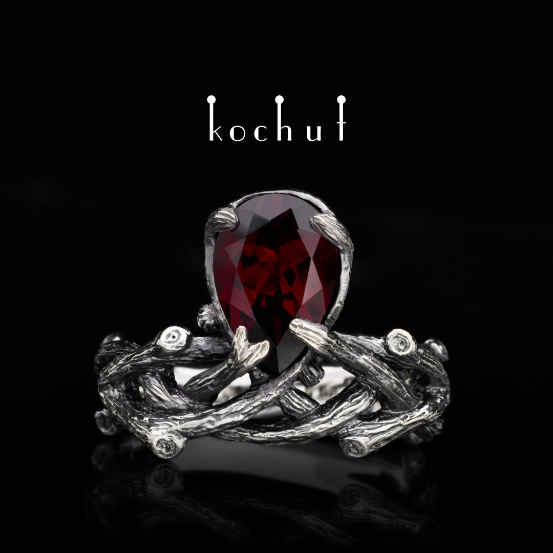  Ring «Galadriel». Silver, garnet, oxidized