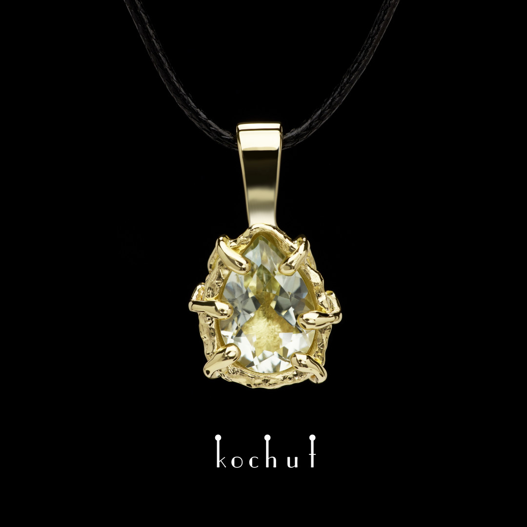 Pendant «Aurora». Yellow gold, green amethyst